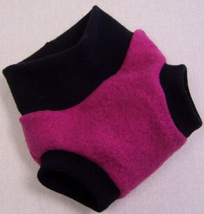Bold Pink/Black Hybrid Soaker, sz S-