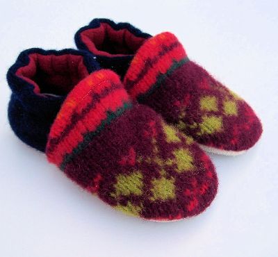 Wild Child Recycled Slippers, sz 2T-